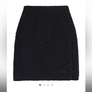 Versace Mini Skirt 🖤